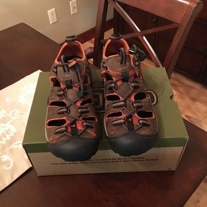 Men’s Keen Arroyo II Sz. 11 *NEW IN BOX*
